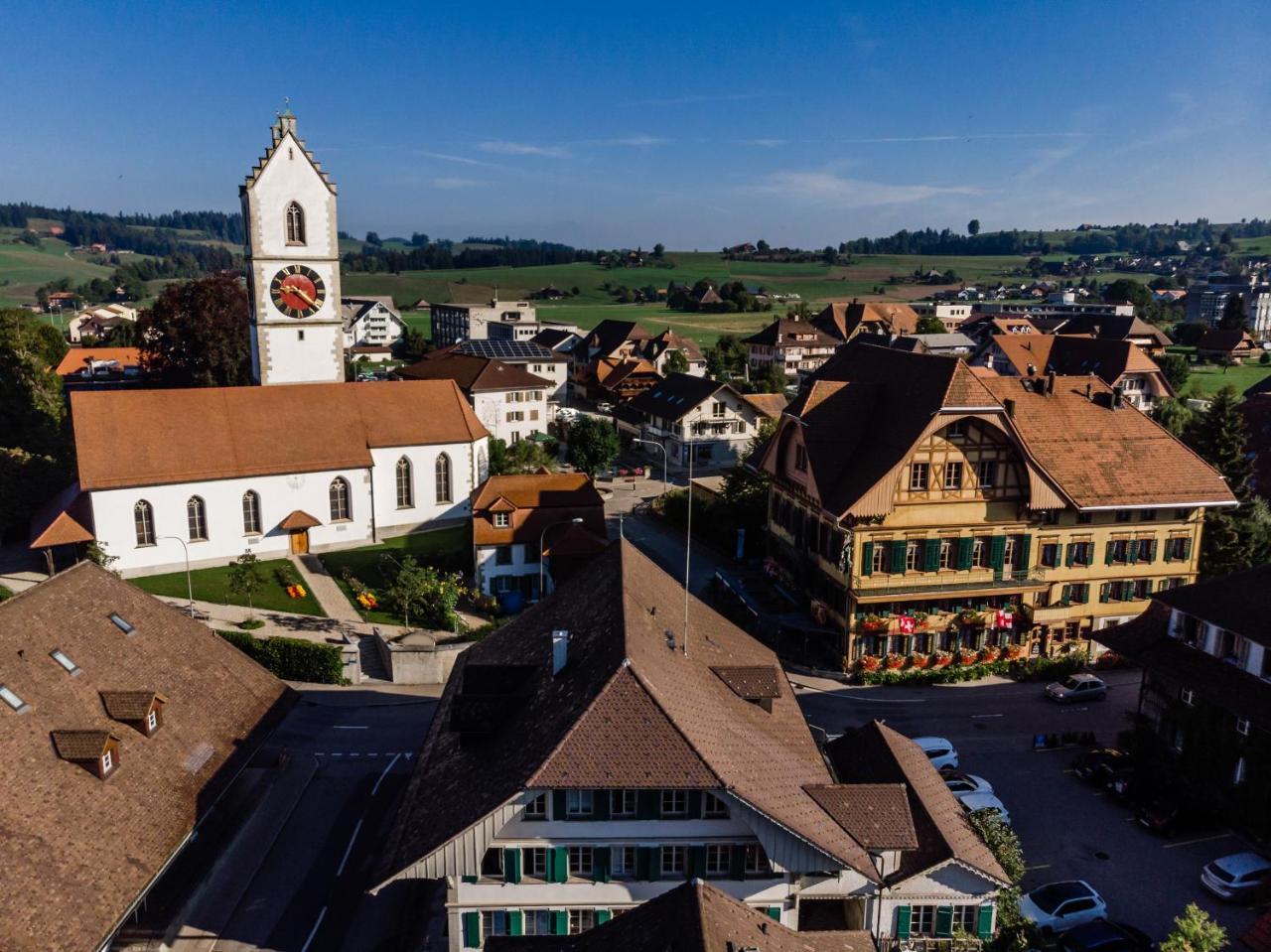 Hotel Baren Sumiswald Exterior photo